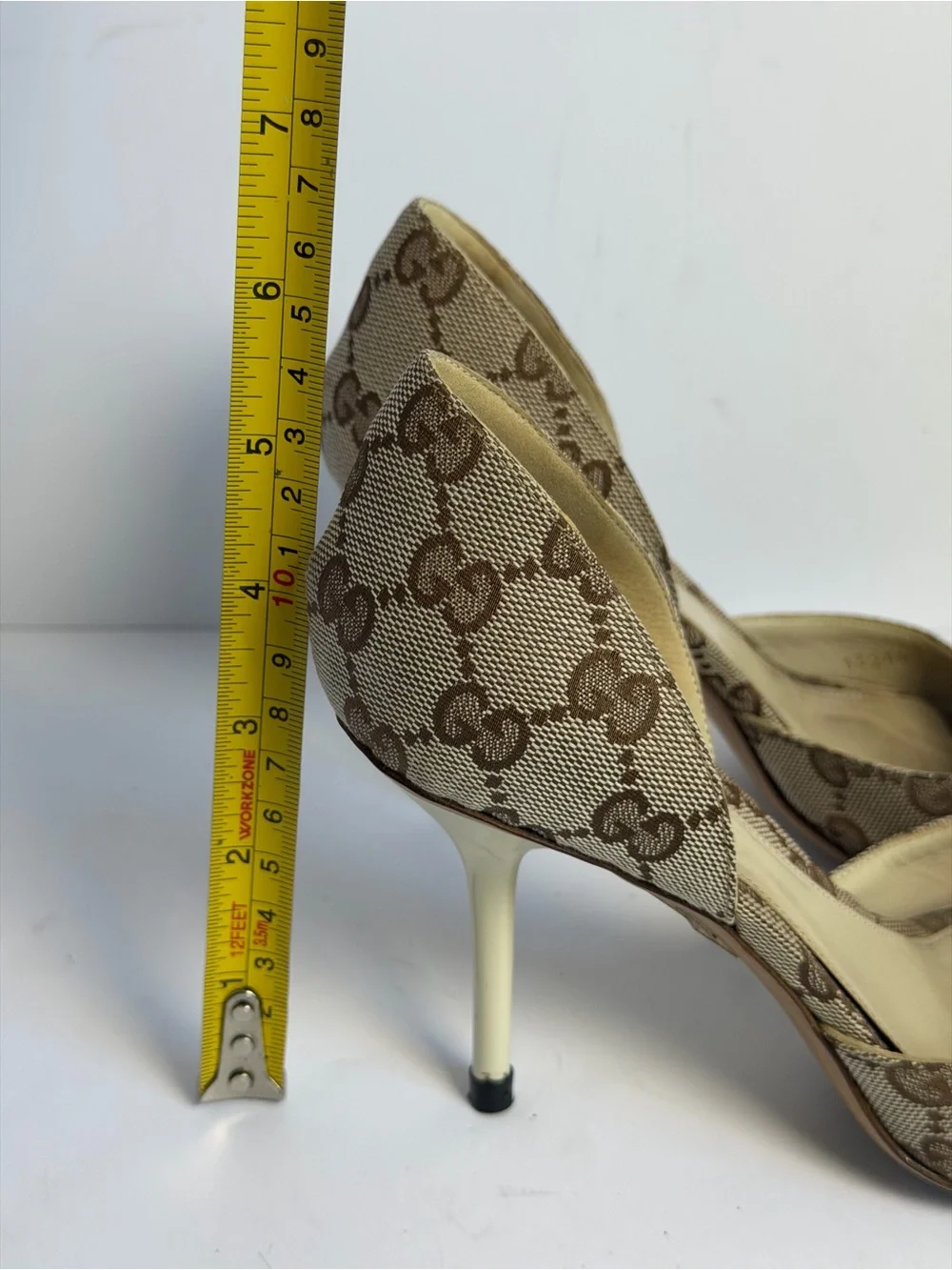 Gucci GG Canvas Hollywood Horsebit D'Orsay Peep Toe Heels Size 34.5